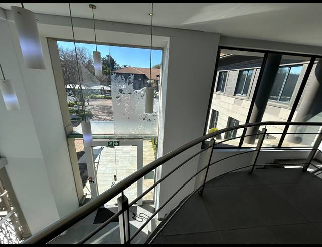 344M² OFFICE TO LET IN SANDTON CENTRAL